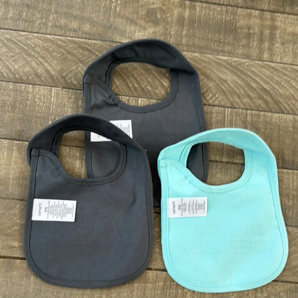 (2 for $10) Carter's Bib Set with Turtle Designs - Picture 2 of 2
